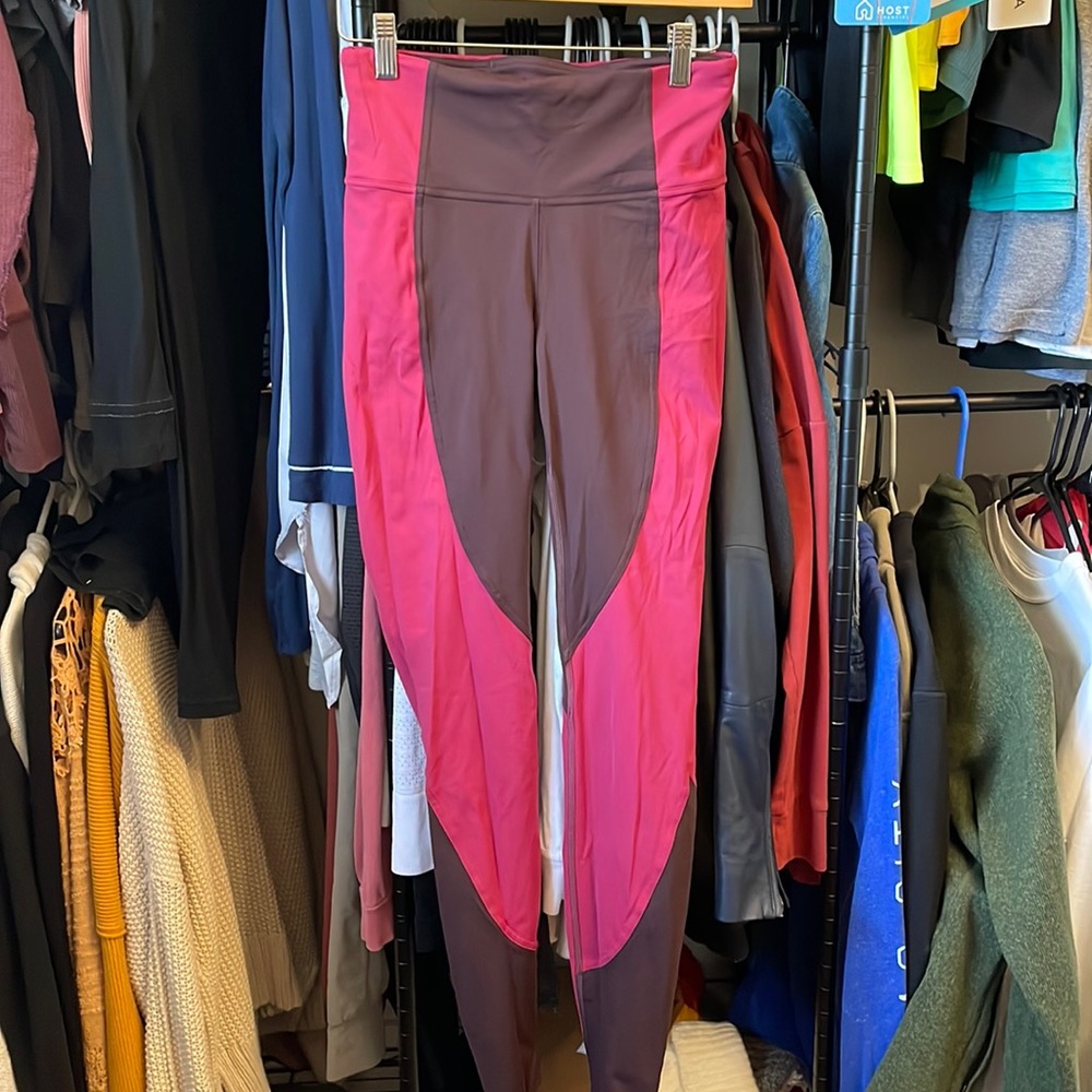Brand new- never worn!! Lululemon running tights/leggings.